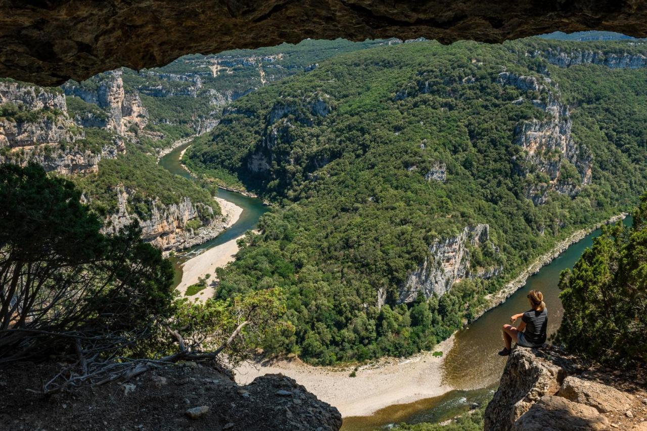 Roulottes Et Cabanes De Saint Cerice Vogue Exteriér fotografie
